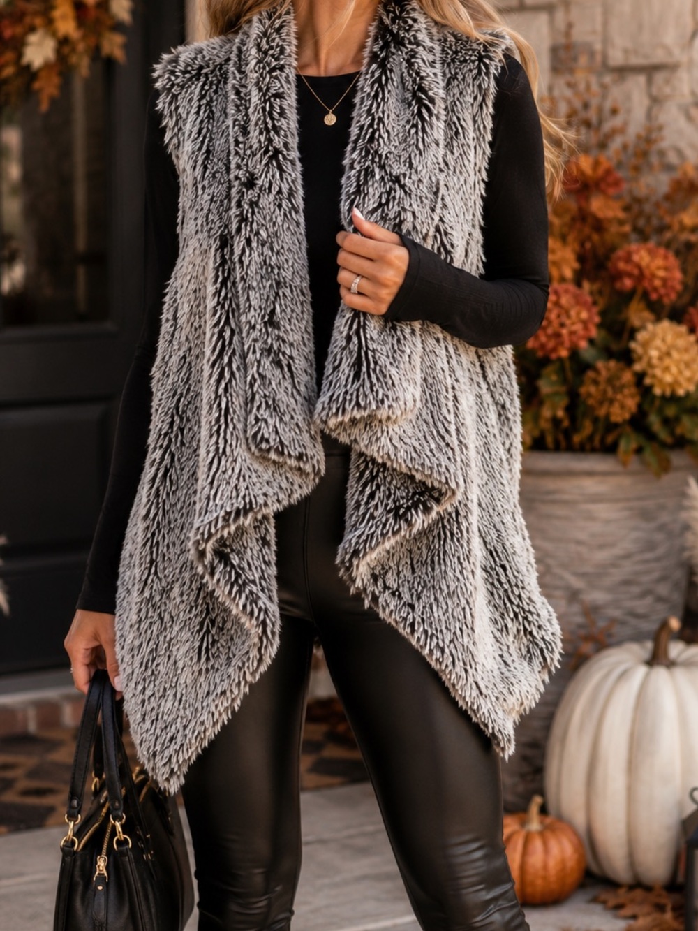 Democracy NWT Faux Fur Cascade Draped Vest Black Silver size Small